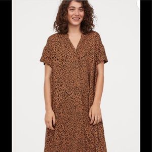 H&M Kaftan leopard 🐆dress